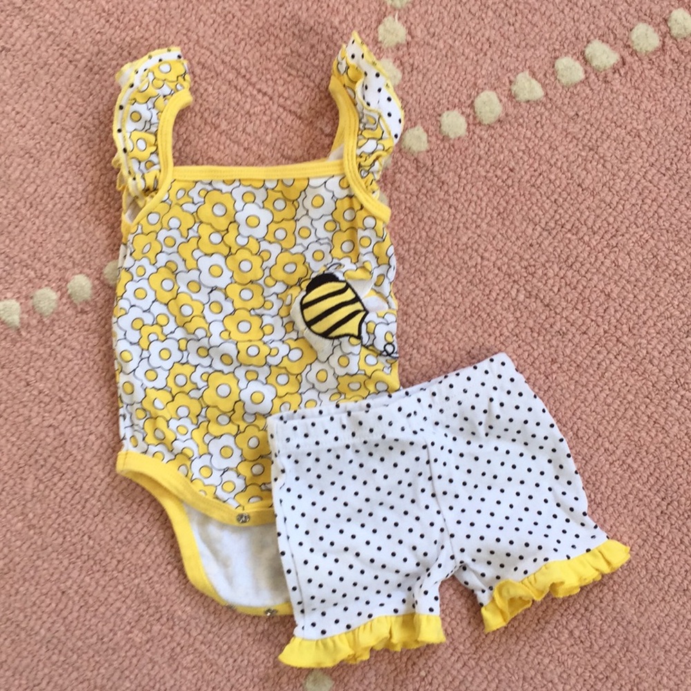 Cutie pie 3 to 6 month bumblebee outfit